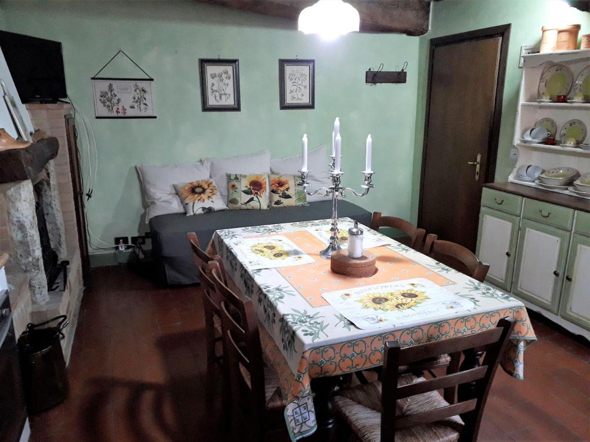 Il Mirtillo - A Truly Magical Place In The Heart Of Tuscany, Nestled In A Medieval Village Chianni Exterior photo
